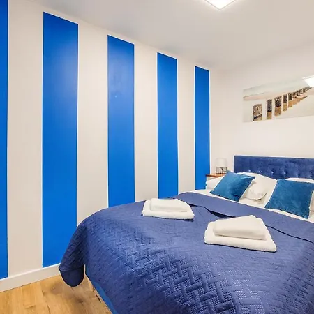 - Perlowa Przystan Apartment *
