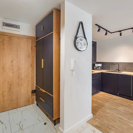 - Perlowa Przystan Apartment *