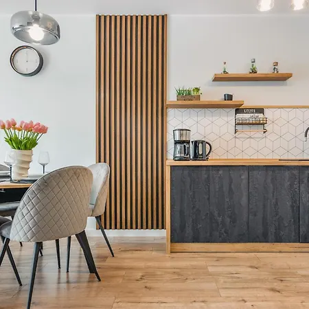- Perlowa Przystan Apartment