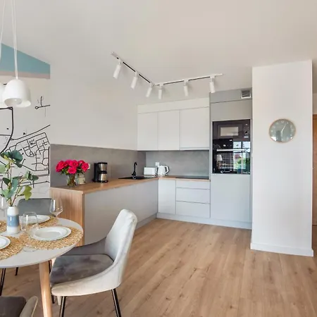 - Perlowa Przystan Apartment *