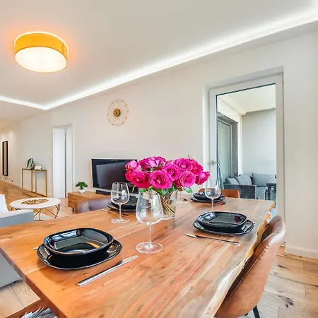 - Perlowa Przystan Apartment Kolobrzeg