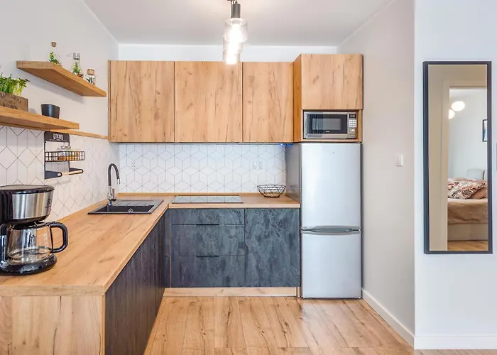 - Perlowa Przystan Kolobřeh