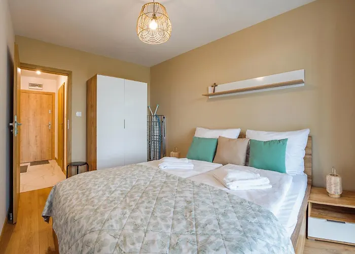 - Perlowa Przystan * Kolobřeh