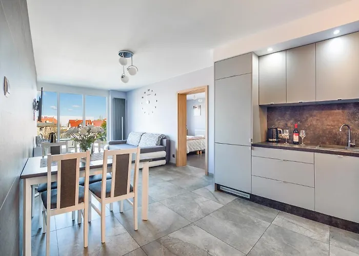 - Perlowa Przystan *