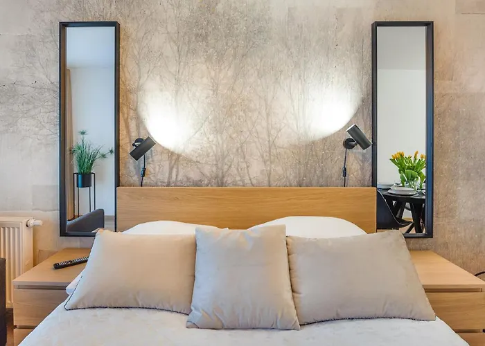 - Perlowa Przystan Kolobřeh